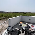 Melivoia - Sunset Jacuzzi Villas * Foinikiá