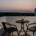 Melivoia - Sunset Jacuzzi Villas וילה Foinikiá