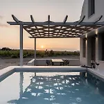 Melivoia - Sunset Jacuzzi Villas * Foinikiá