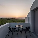 Melivoia - Sunset Jacuzzi Villas Foinikiá