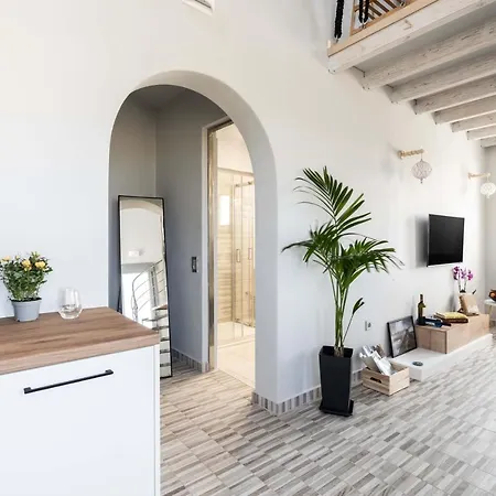 Melivoia House Collection - Private Jacuzzi *